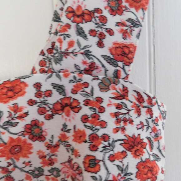 🦌 Abercrombie & Fitch Floral Cropped Smocked Tank Size M - Picture 4 of 15